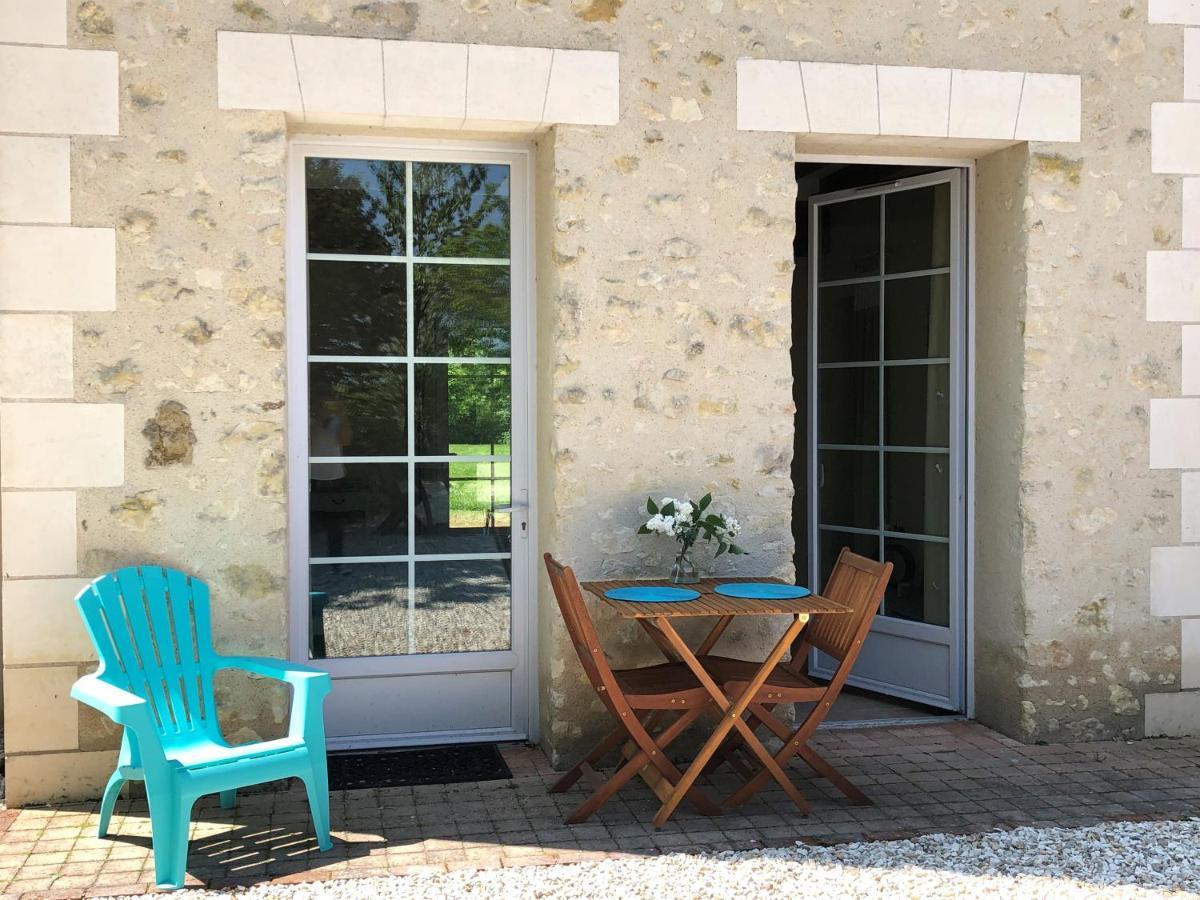 La Tour De La Conterie Acomodação com café da manhã Beaumont-Village Exterior foto